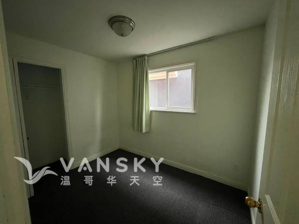 250309125716_Room 3.jpg